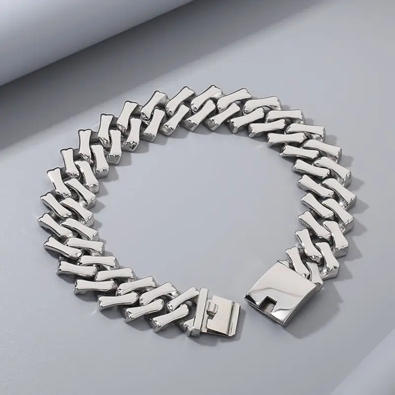 Her Golden Fortress Chain Necklace 32mm - Stainless Steel / 15.7in - Jewelry