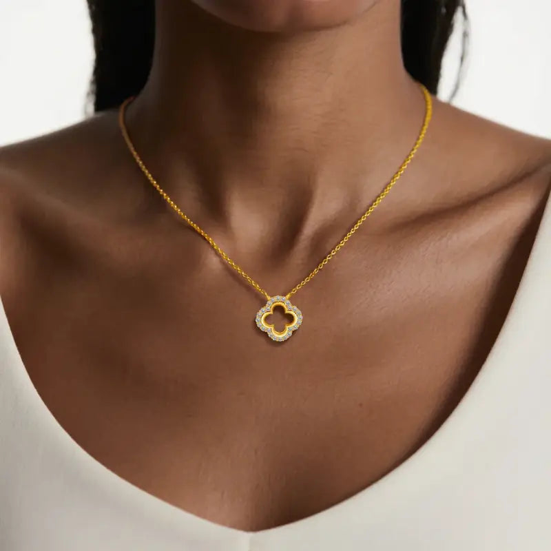 Luxury Yellow Gold Four Leaf Clover Necklace With Stones Moissanite Pendant DVVS1 High Quality Jewelry Gift For Girl