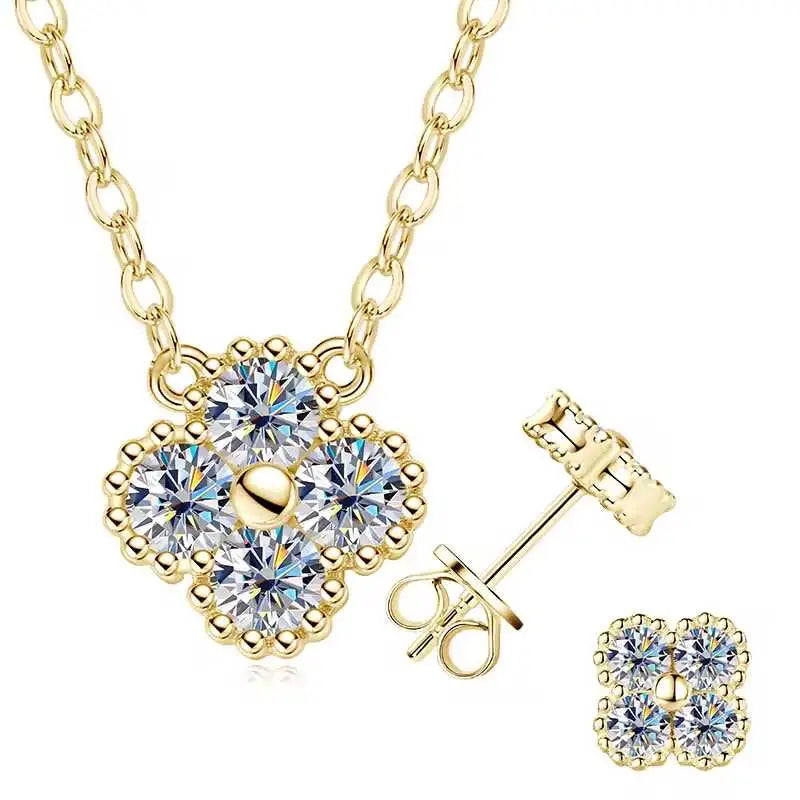 Moissanite Clover Pendant Necklace Jewelry