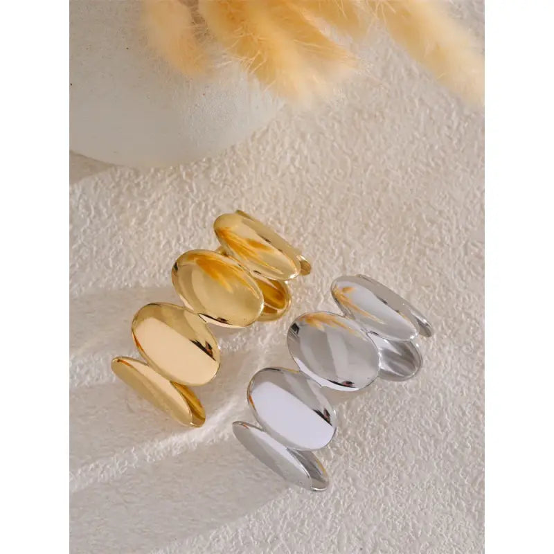 Yhpup Adjustable Stainless Steel Smooth Metal Handmade Polished Fashion Cuff Bracelet Bangle PVD Plated Charm Wrist