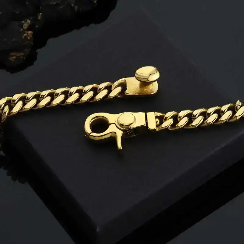 Titan Clasp Cuban Chain Necklace – 14mm - Jewelry