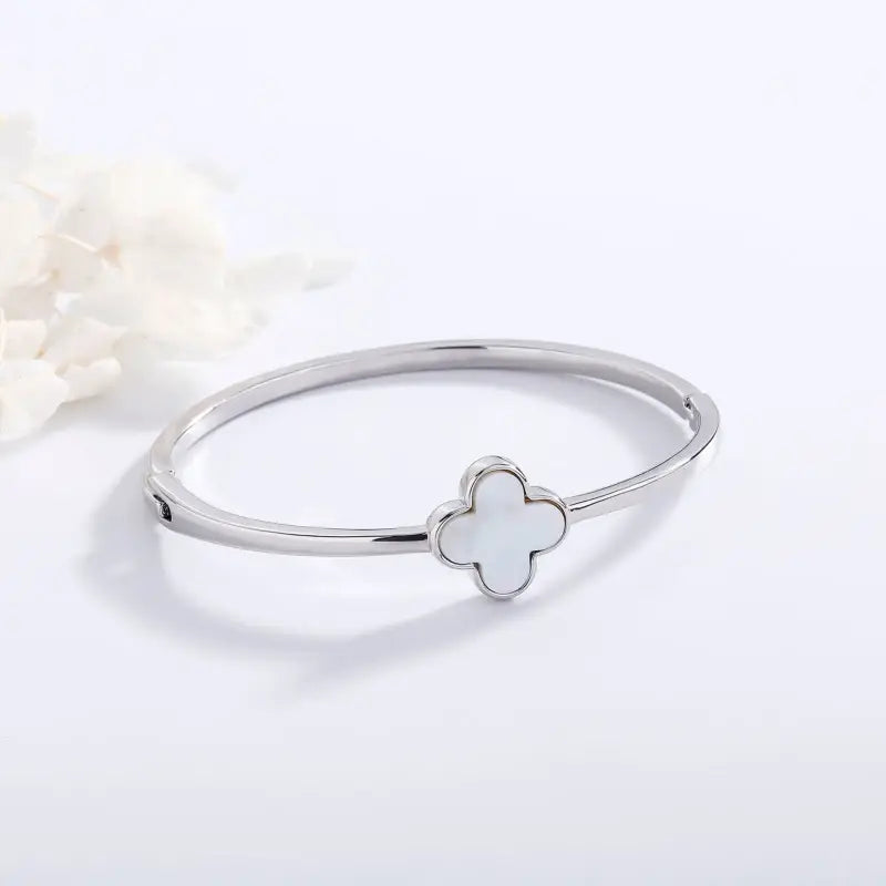 Elegant Clover Bangle Bracelet in Stainless Steel with Enamel Inlay