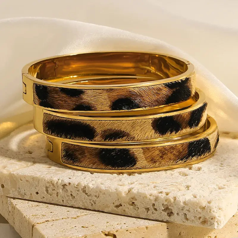 Flashbuy Gold Color Random Pattern Leopard Bangle Bracelet For Women Statement 18K Stainless Steel Wrist Fashion