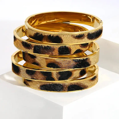 Flashbuy Gold Color Random Pattern Leopard Bangle Bracelet For Women Statement 18K Stainless Steel Wrist Fashion