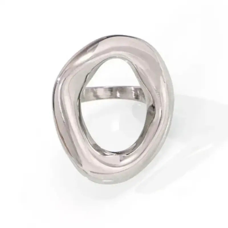 Hollow Oval Ring - Silver Small O / 6