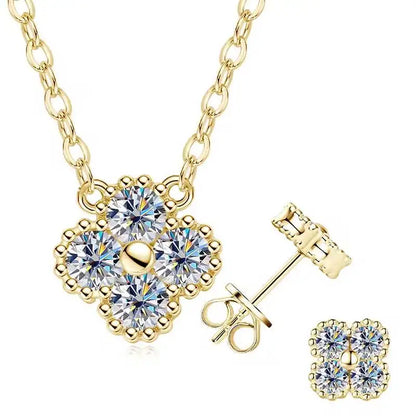 Moissanite Clover Pendant Necklace Jewelry