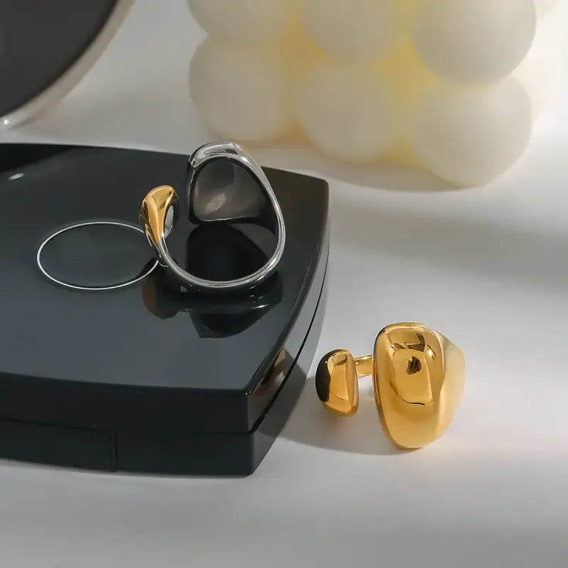 Oval Chunky Ring - Jewelry