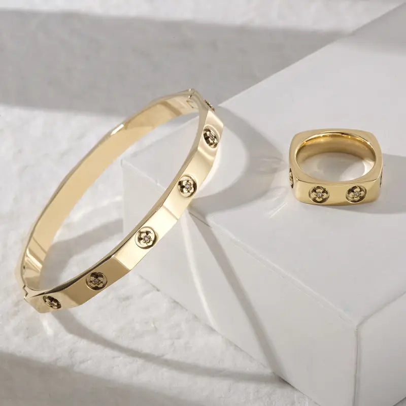 Square Up Ring - Gold - Jewelry